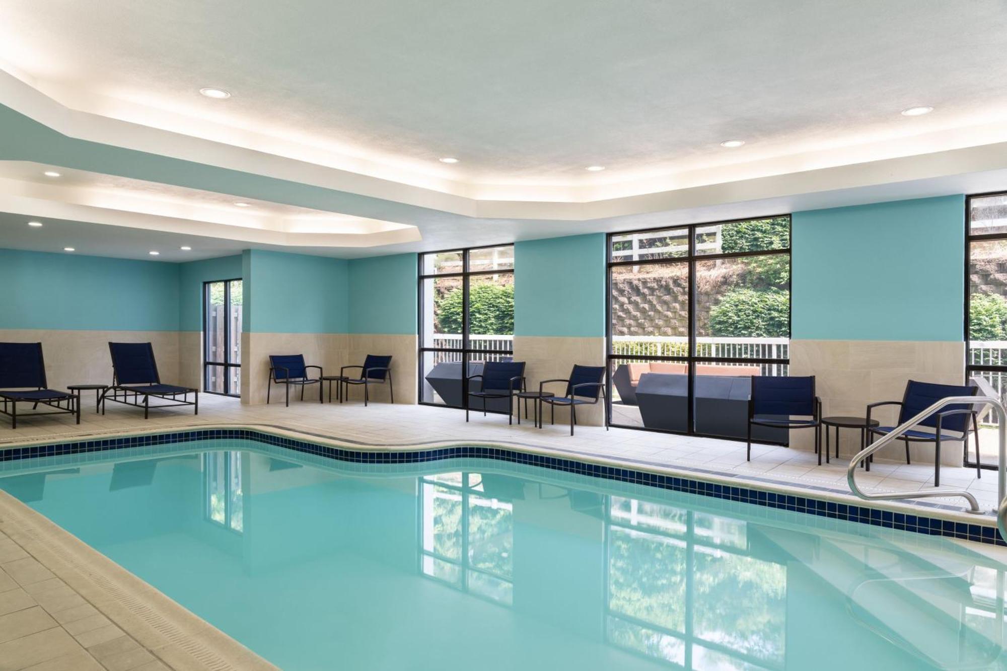 Springhill Suites Западен Мифлин Екстериор снимка
