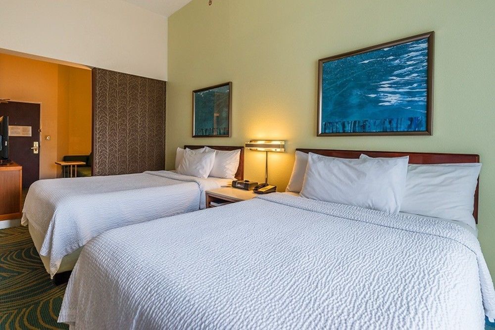 Springhill Suites Западен Мифлин Екстериор снимка